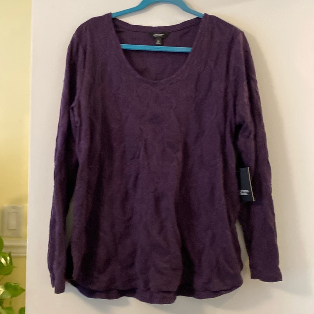 Simply Vera eggplant colored top